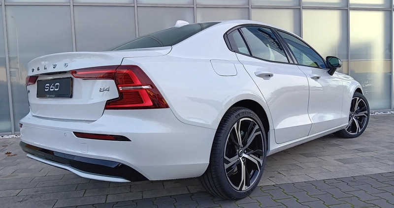 Volvo S60 cena 199714 przebieg: 10, rok produkcji 2024 z Darłowo małe 301